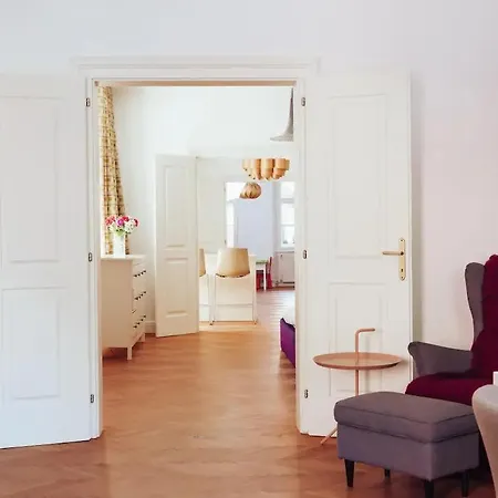 Appartement Stanovanje V Centru Starega Mestnega Jedra