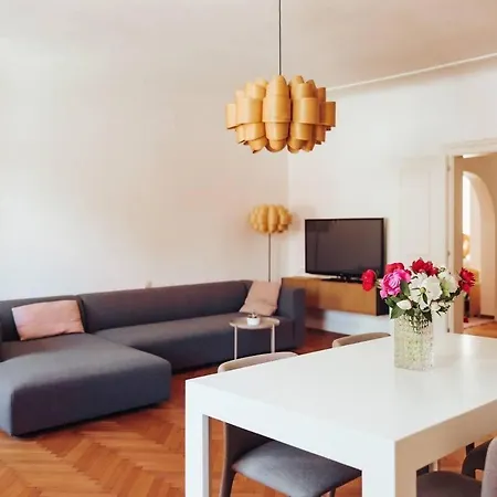 Stanovanje V Centru Starega Mestnega Jedra Appartement