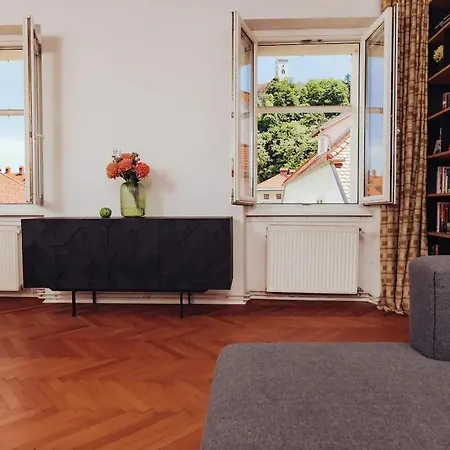 Stanovanje V Centru Starega Mestnega Jedra * Ljubljana